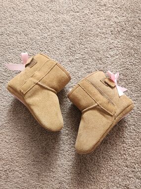 Toddler Tan Suede Booties with Pink Ribbon